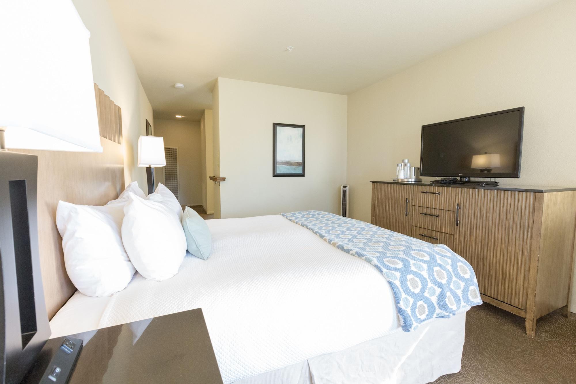 Cambria Landing Inn And Suites Buitenkant foto