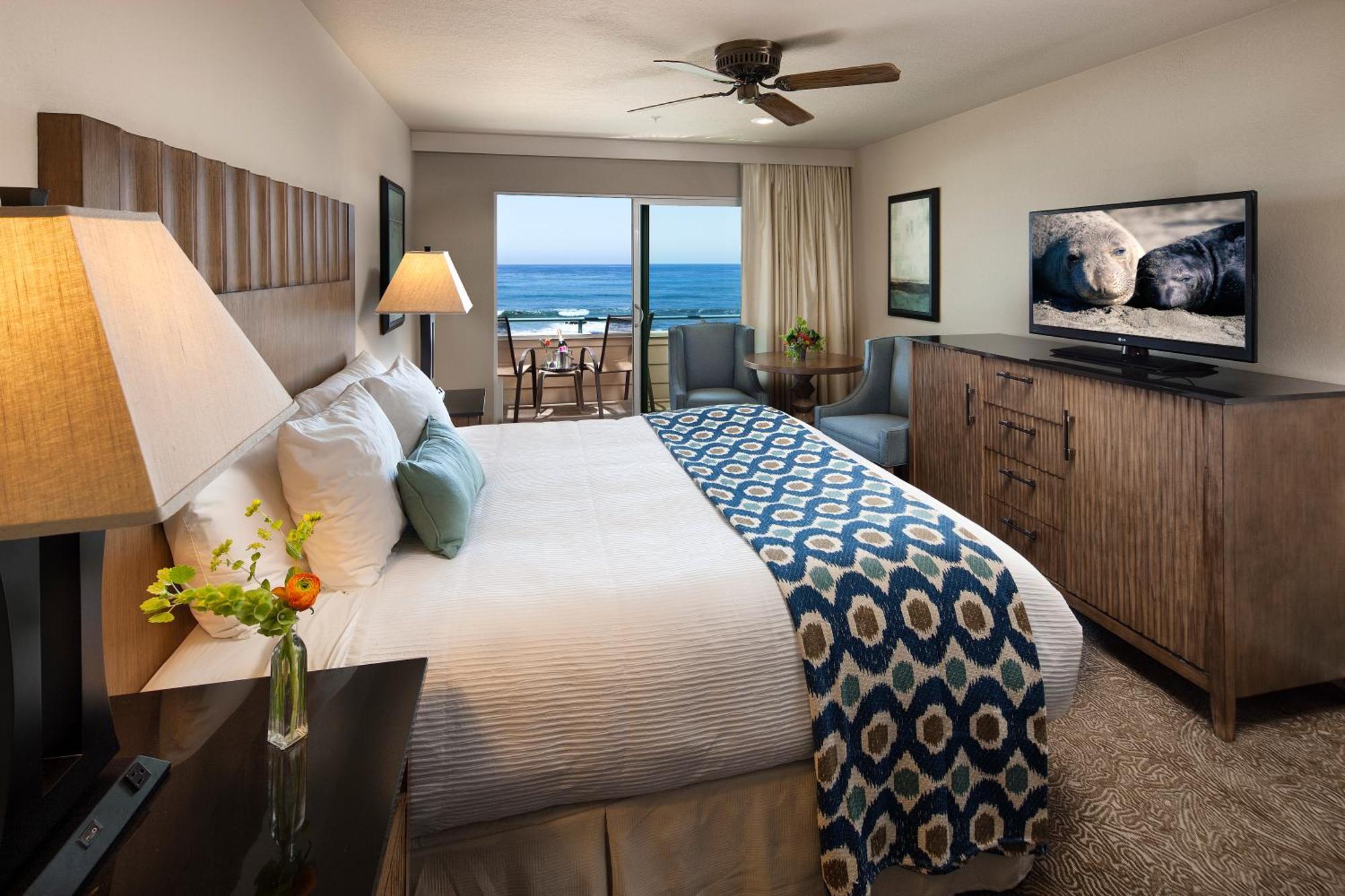 Cambria Landing Inn And Suites Buitenkant foto