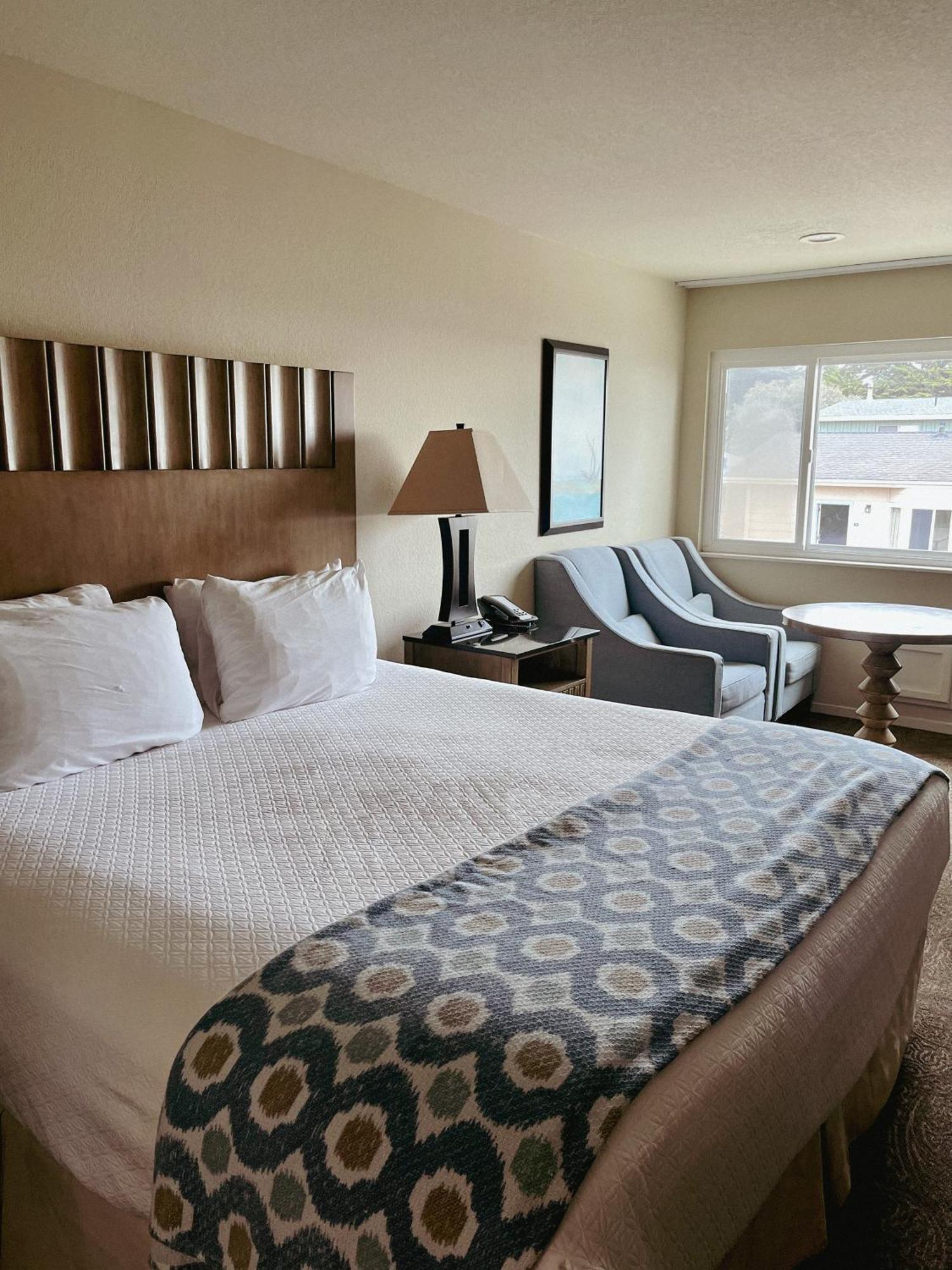 Cambria Landing Inn And Suites Buitenkant foto